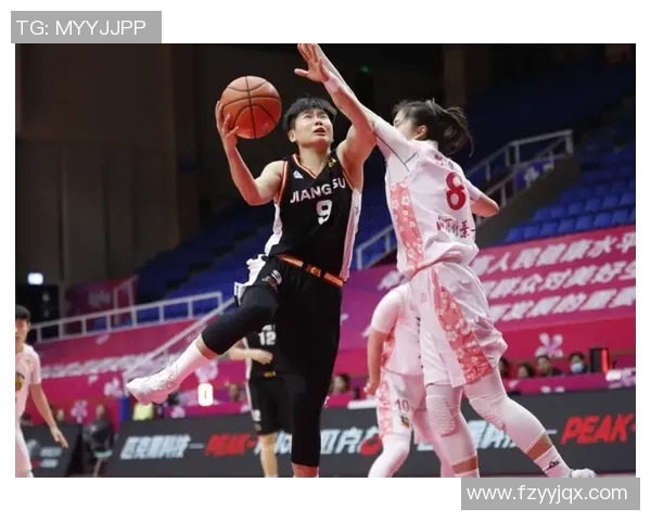 杭州羽毛球队以99分稳居全国锦标赛积分榜首位争夺冠军的希望依然强烈 杭州羽毛球队以99分稳居全国锦标赛积分榜首位争夺冠军的希望依然强烈