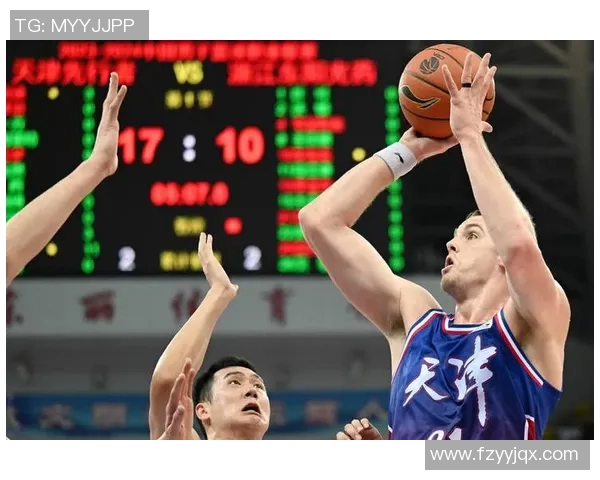 赛后分析:杭州篮球队与武汉篮球队的比赛节奏与战术对比探讨 赛后分析:杭州篮球队与武汉篮球队的比赛节奏与战术对比探讨